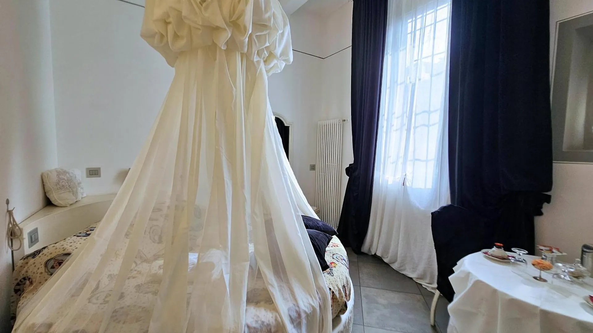 ** Bed & Breakfast Ab Suite Bohemien B&B Bologna Italy